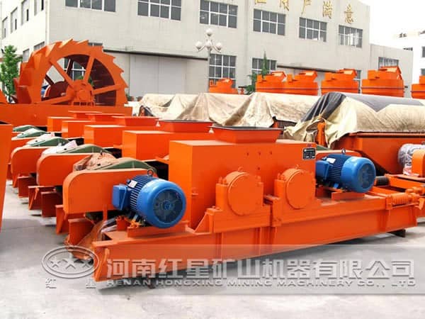 如何調(diào)節(jié)對(duì)輥式破碎機(jī)的出料粒度？
