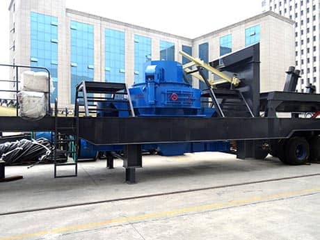 鵝卵石碎沙機器-車載式移動碎沙機多少錢一臺？